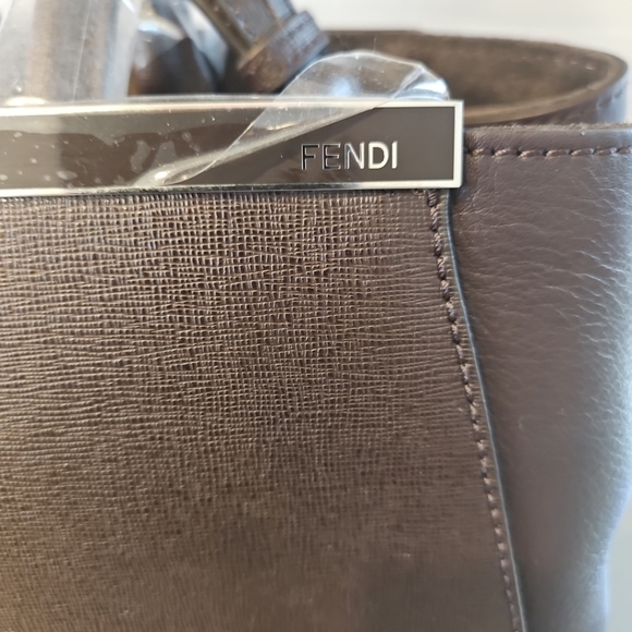 Fendi Chocolate Brown Medium Camoscio Suede Brand New Genuine - Picture 10 of 11